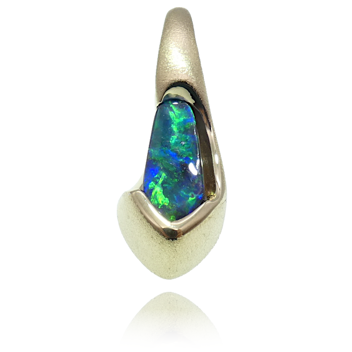 Extra Fine Boulder Opal Ladies Pendant, Boulder Opal=2.88cts, 18KYG=7.4dwt. Item #CCJ-KPY-BO-2331.