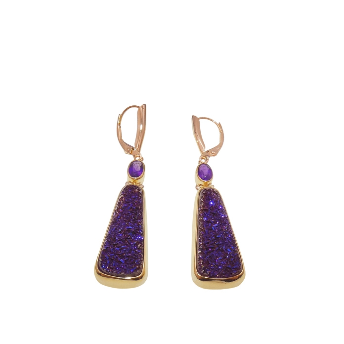 Lever back dangle earrings, Titanium Drusy Agate = 17.1cts with oval Amethysts = .85ct, 22K & 14KYG =8.6grams. Item #EY-TD-AM-1520.