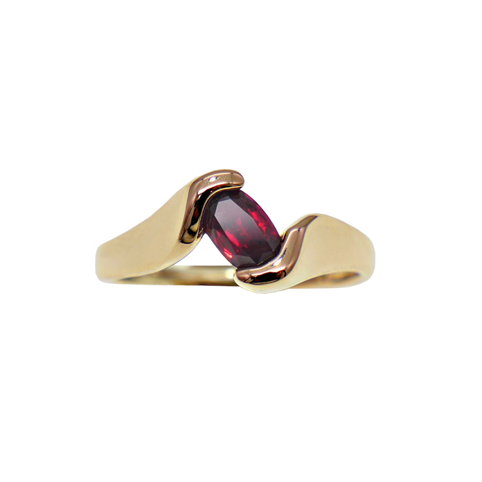 KC Custom design ladies ring with oval cut ruby = .55cts, 14KYG = 2.6 dwt. Item #KRY-R-1256
